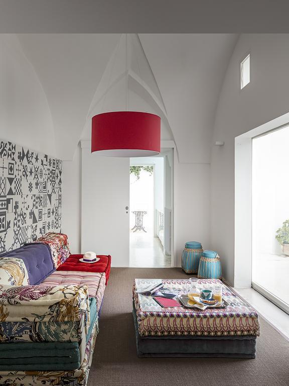 Don Totu - Dimora Storica Bed & Breakfast San Cassiano  Exterior photo